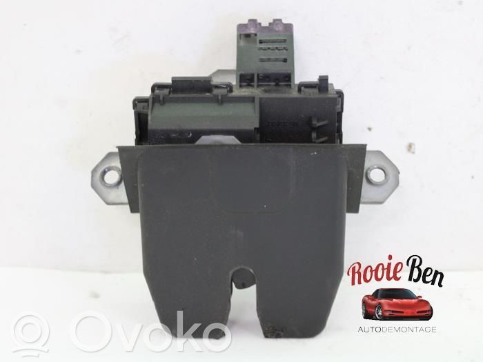 Ford Mondeo MK IV Zamek klapy tylnej / bagażnika 