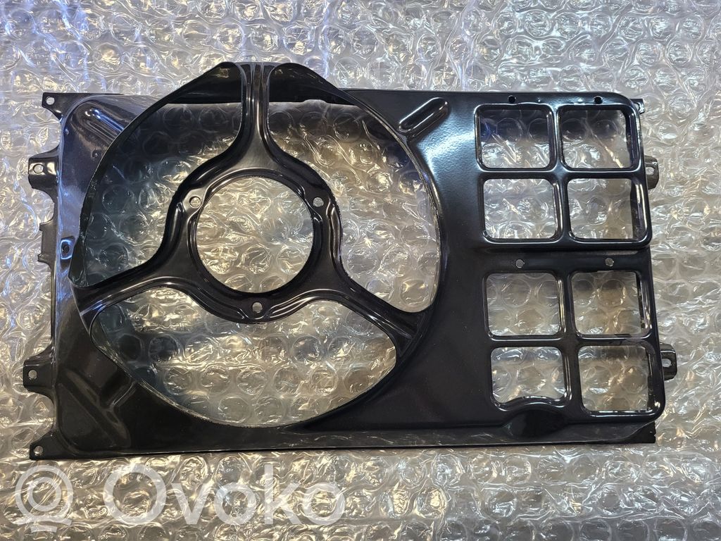 Osłona wentylatora chłodnicy   191121207A