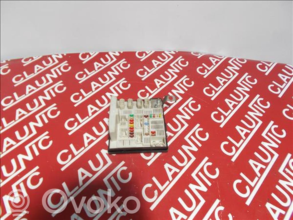 Renault Kangoo II Fuse module 