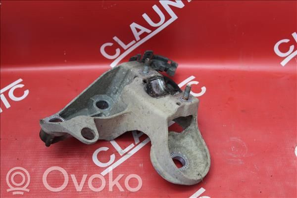 Seat Exeo (3R) Engine mounting bracket 