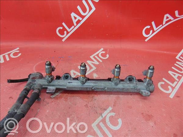 Volkswagen Golf IV Listwa wtryskowa 