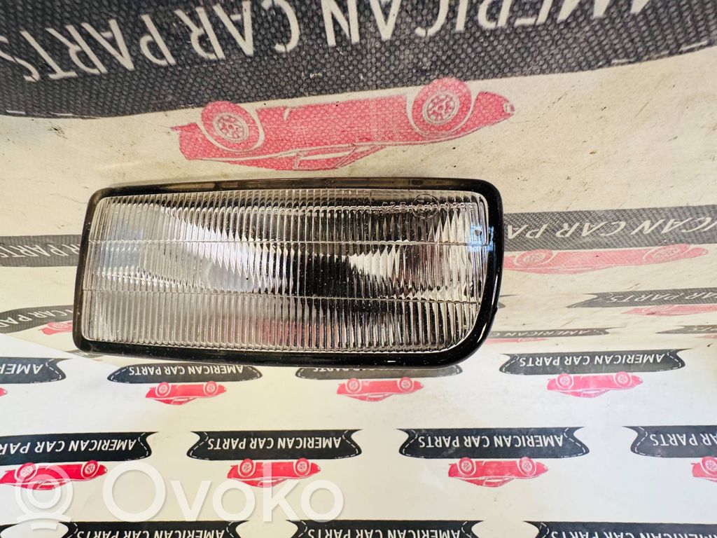 Miglas lukturis priekšā   W30474,63178357389