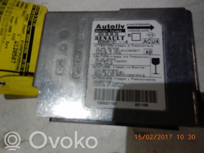 Renault Megane II Airbag control unit/module 