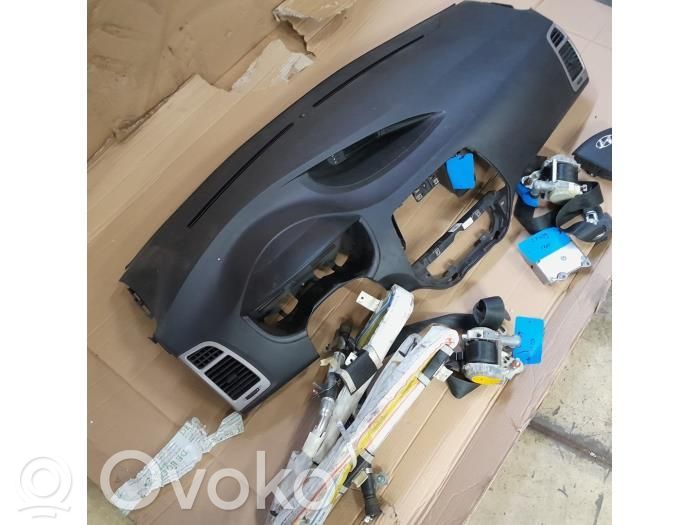Hyundai ix20 Gaisa spilvenu vadības bloks 