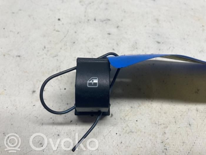 Fiat 500L Electric window control switch 