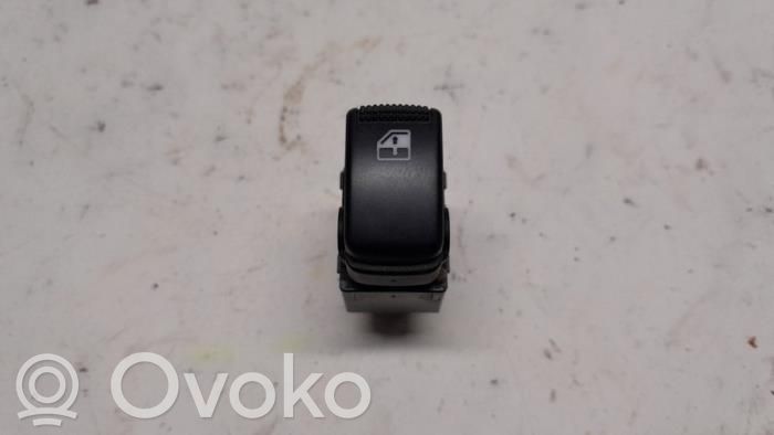 KIA Sportage Electric window control switch 