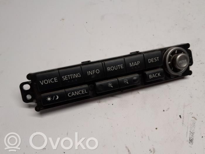 Nissan X-Trail T30 Moduł / Sterownik GPS 