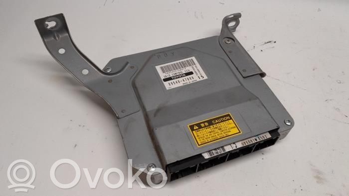 Sterownik / Moduł ECU   8954047080,16001600,01000100,01000100,1249157,13594571,16001600,237109602S,832378523,8954047080,8954047100,R0000FWQ8