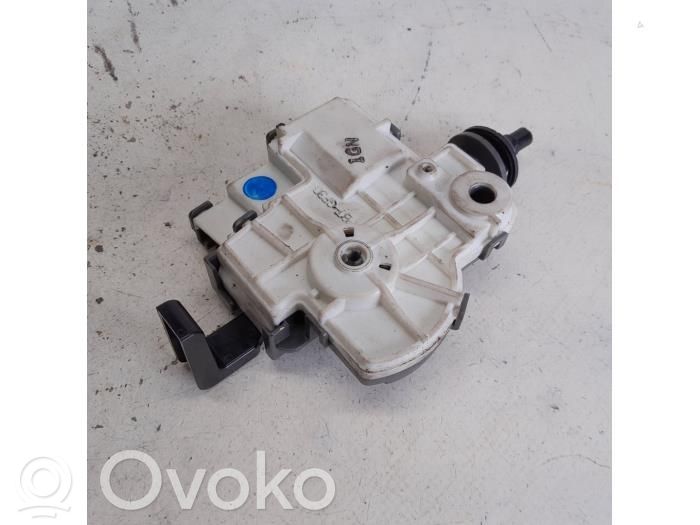 Toyota RAV 4 (XA50) Fuel tank cap lock motor 
