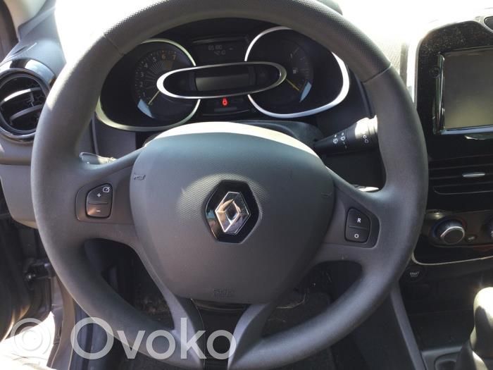 Renault Clio IV Lenkrad 