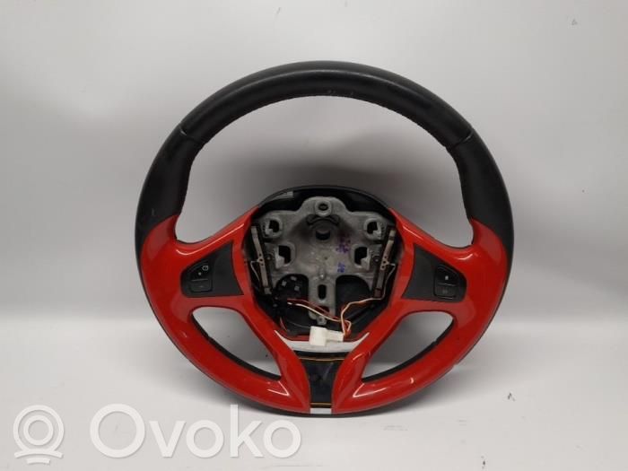 Renault Clio IV Ohjauspyörä 