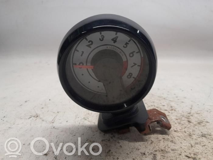 Tachometer   832700H010J,856630U,243227705R,251903277R,284486578R,409219,832700H010J,856630U,969714237R,969717406R