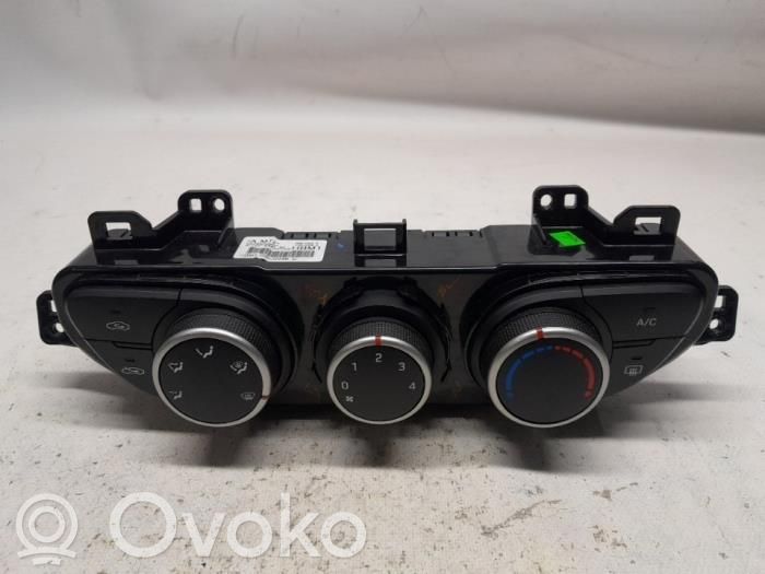 Hyundai i10 Climate control unit 