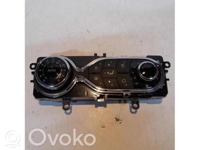 Renault Clio IV Panel klimatyzacji 