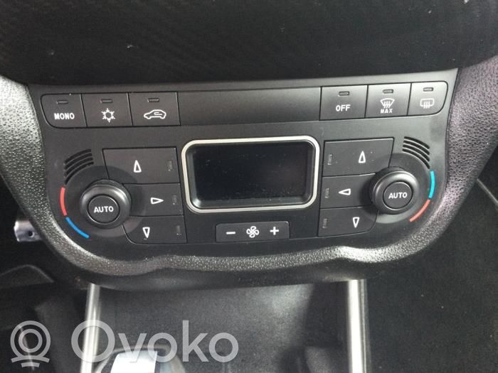 Alfa Romeo Mito Panel klimatyzacji 