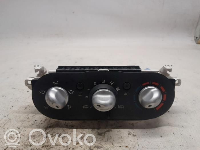 Renault Twingo II Climate control unit 