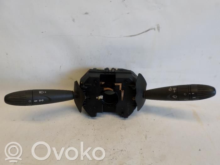 Fiat Punto (188) Wiper turn signal indicator stalk/switch 