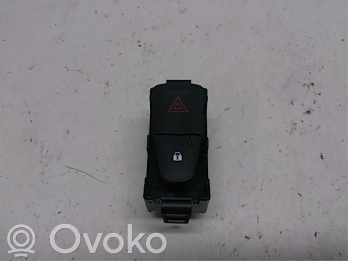 Renault Megane III Hazard light switch 