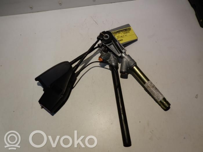 Renault Megane II Front seatbelt 