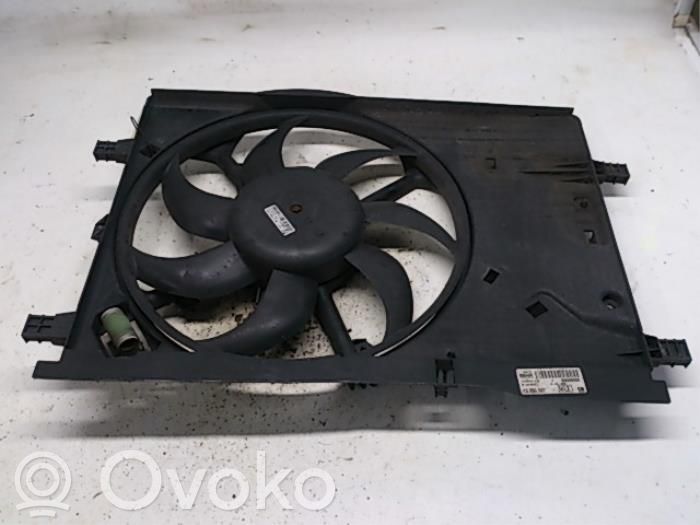 Opel Corsa D Elektryczny wentylator chłodnicy 
