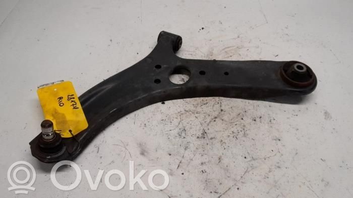 KIA Rio Dolny wahacz przedni 