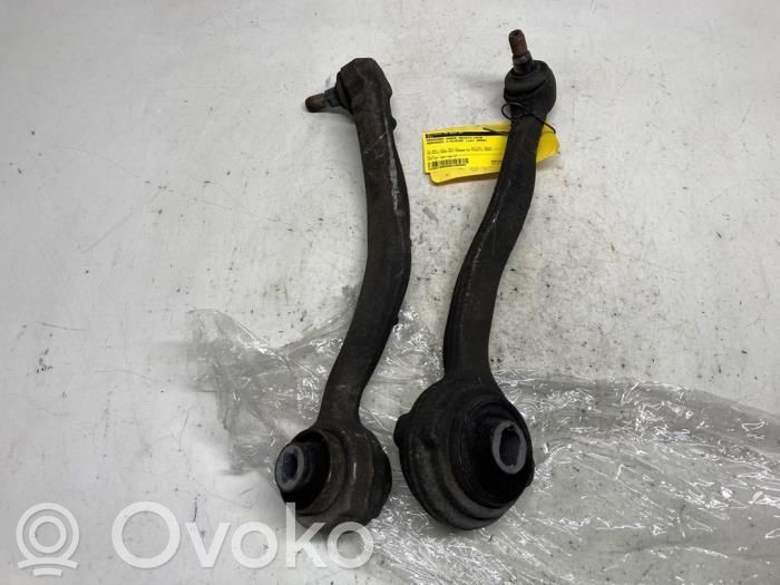 Mercedes-Benz C AMG W204 Braccio di controllo sospensione anteriore inferiore/braccio oscillante 