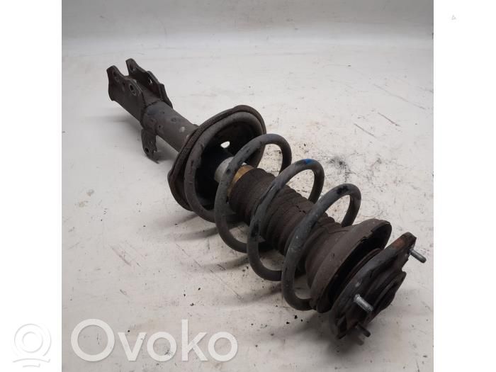 Toyota Corolla E120 E130 Priekšpusē amortizators 