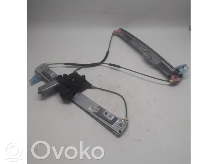Opel Corsa D Macara ușă față cu motor 