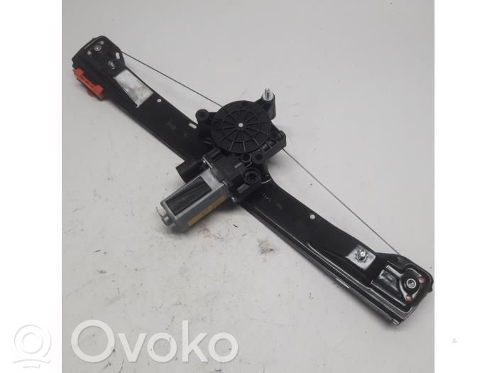 Fiat Punto (199) Elektryczny podnośnik szyby drzwi przednich 