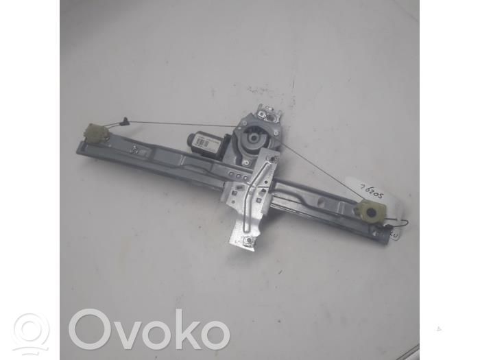 Peugeot 207 Macara ușă față cu motor 