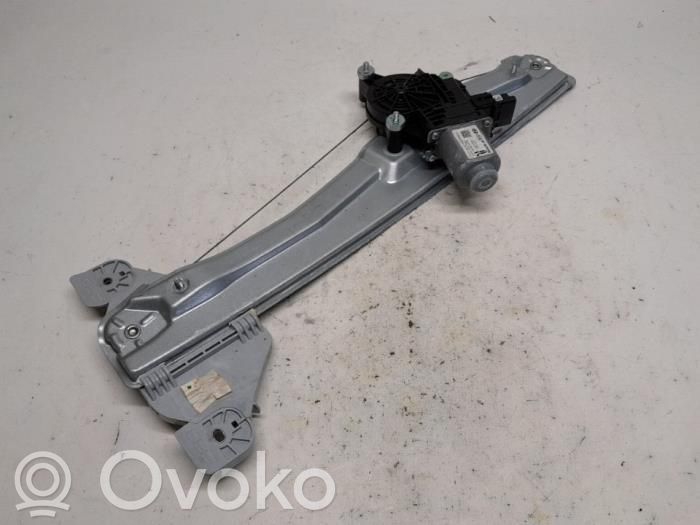 Hyundai Tucson TL Elektryczny podnośnik szyby drzwi tylnych 