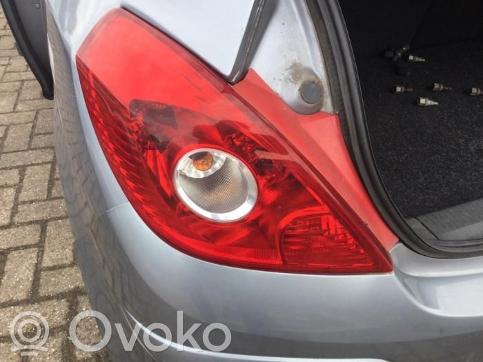 Opel Corsa D Galinis žibintas kėbule 