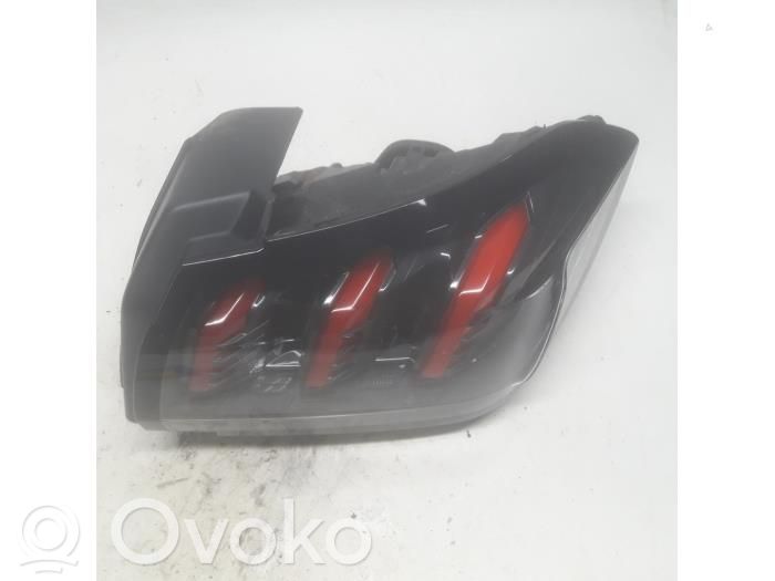 Peugeot 208 II Lampa tylna 