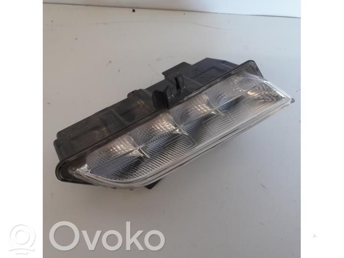 Renault Clio IV Headlight/headlamp 