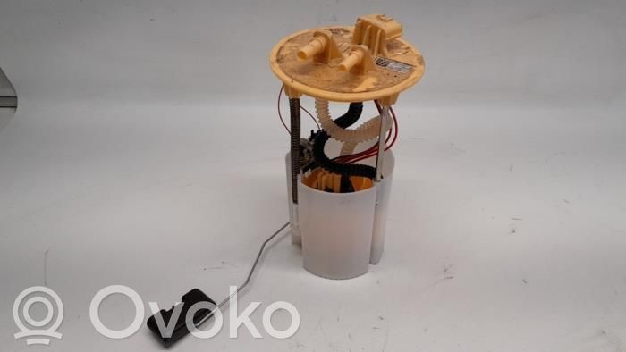 Renault Master III Pompe à carburant 