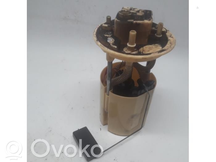 Renault Twingo I Bomba interna de combustible 