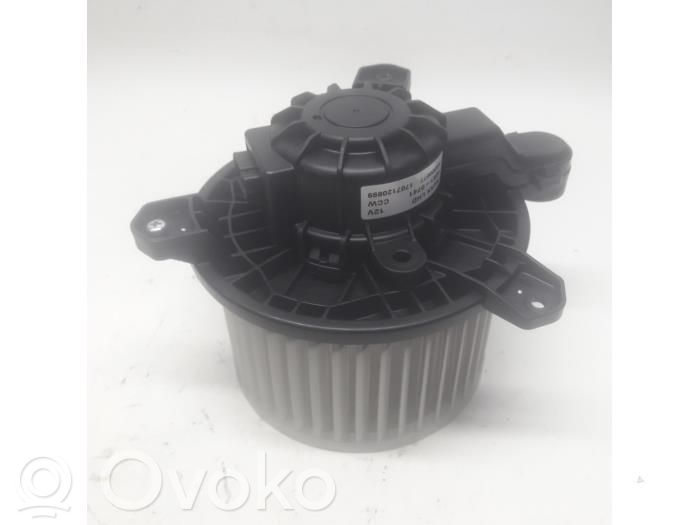 Opel Karl Mazā radiatora ventilators 