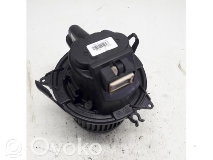 Renault Clio IV Ventola riscaldamento/ventilatore abitacolo 