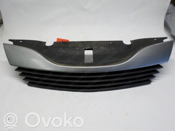 Renault Laguna II Atrapa chłodnicy / Grill 