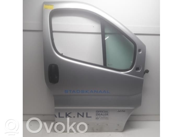 Opel Vivaro Priekinės durys 