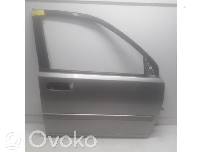 Nissan X-Trail T30 Drzwi przednie 