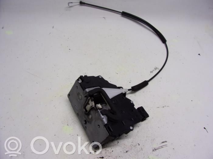 Fiat Grande Punto Priekšpusē slēdzene 