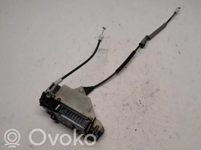 Peugeot 208 I Zamek drzwi tylnych 