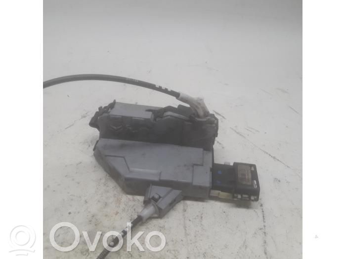 Peugeot 308 Zamek drzwi tylnych 