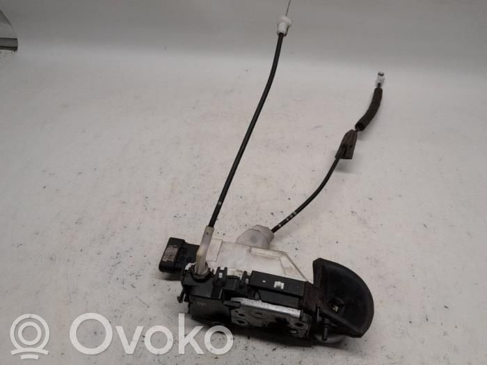 Citroen C3 Front door lock 