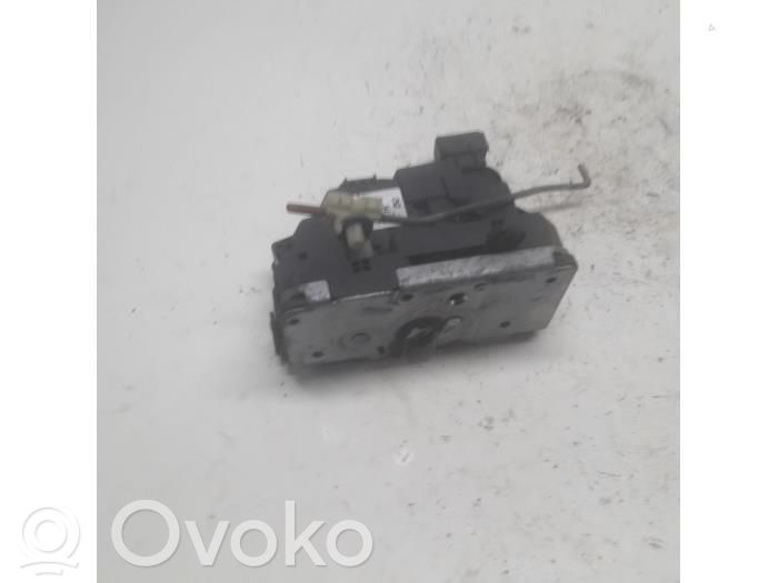 Opel Corsa D Front door lock 