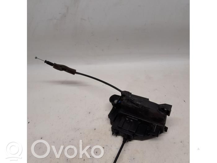 Renault Clio III Zamek drzwi przednich 