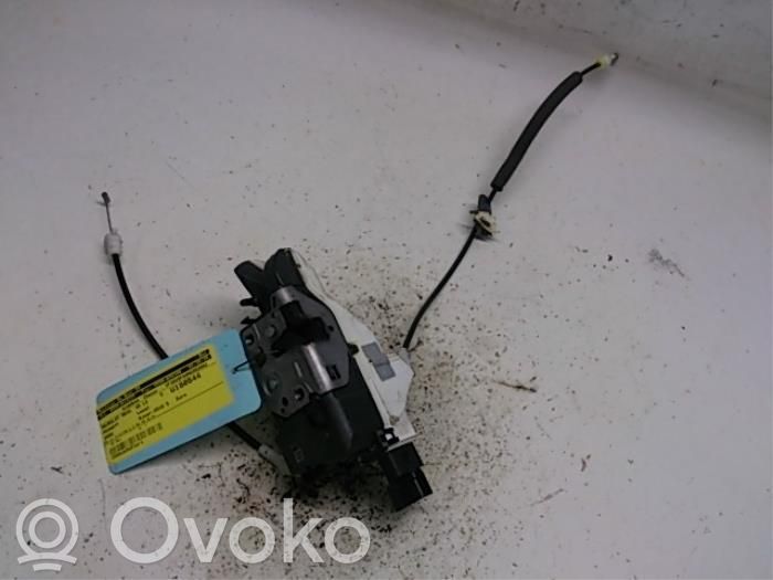 Peugeot 308 Etuoven lukko 