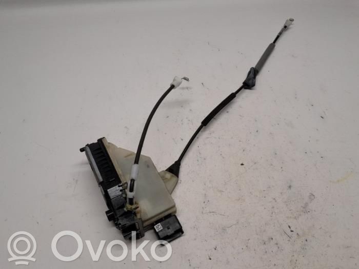 Peugeot 208 I Rear door lock 