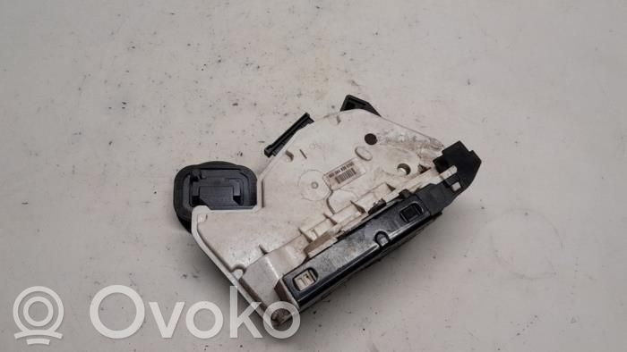 Volkswagen Golf V Încuietoare ușă spate 